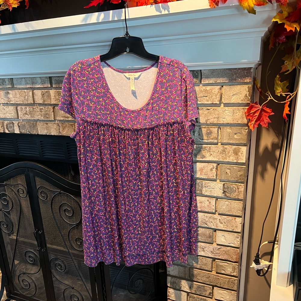Matilda Jane short sleeve, ditsy floral, poly tunic, purple multi, Large, EUC